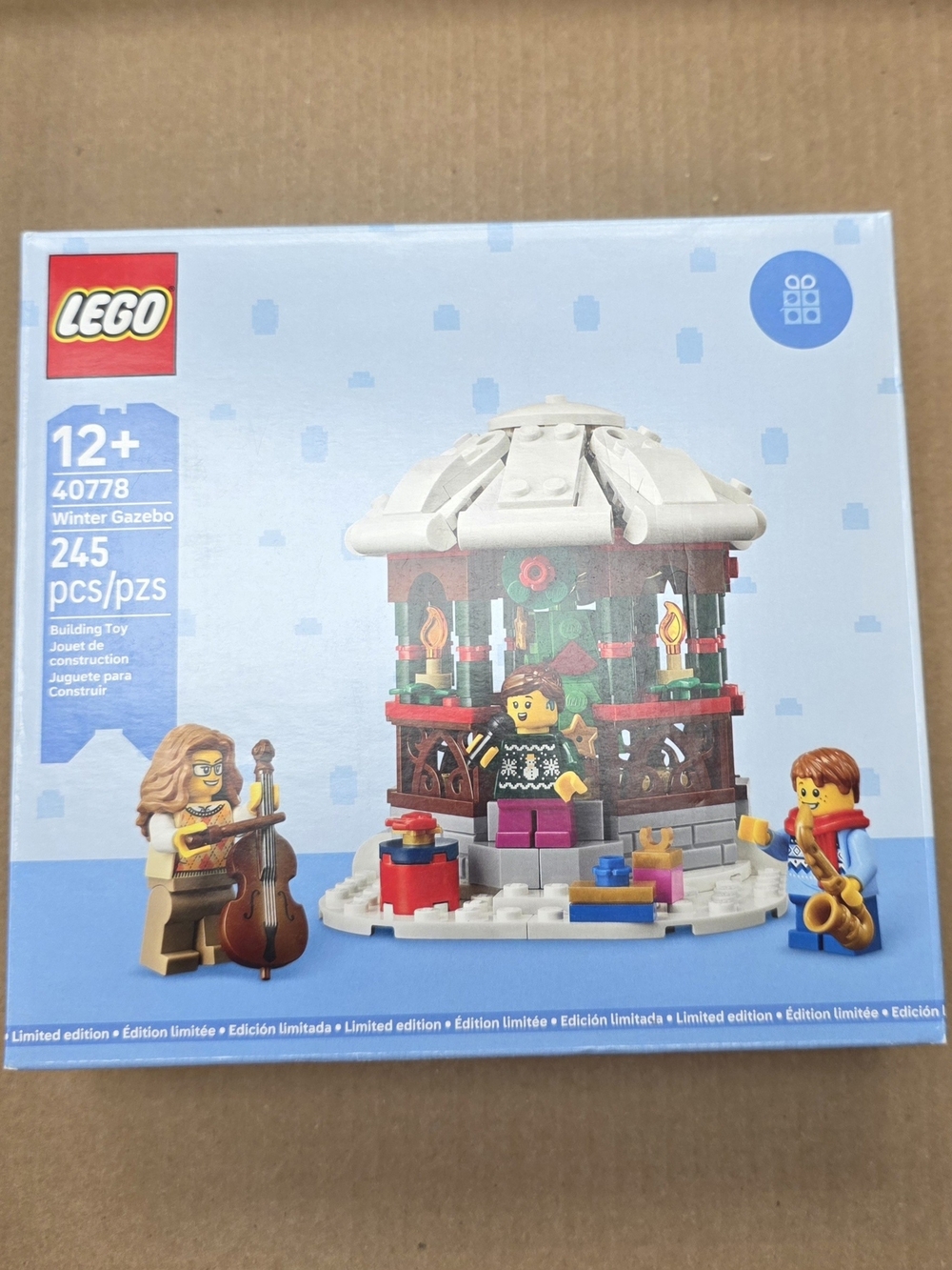 BNIB - LEGO Winter Gazebo (40778) - 245 PCS - Limited Edition